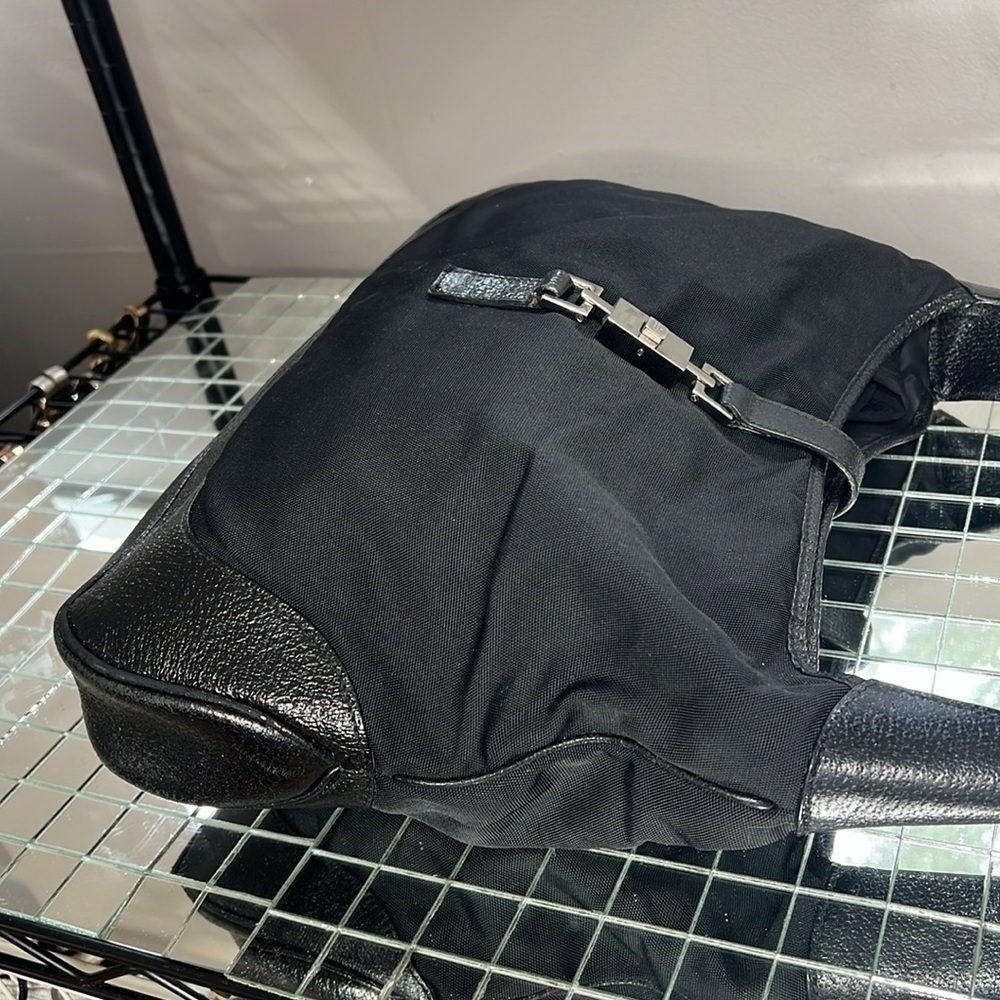 Gucci Jackie Black Nylon Pebbled Leather Black Metal Piston Closure Shoulder Bag - Picture 9 of 16